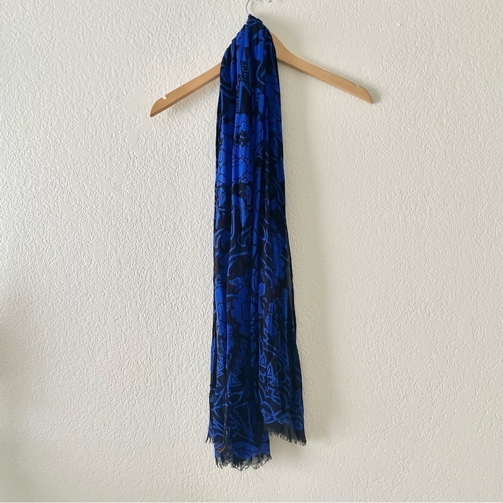 Marchesa Voyage Blue Floral Scarf - Picture 7 of 7